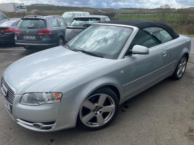 Audi A4 Cabriolet 20 TDI 140 DPF S line   - 4