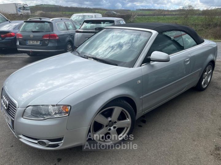 Audi A4 Cabriolet 20 TDI 140 DPF S line - 4