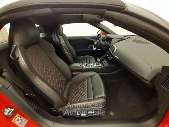 Audi R8 Spyder 52 FSI V10 540 ch RWD - 6