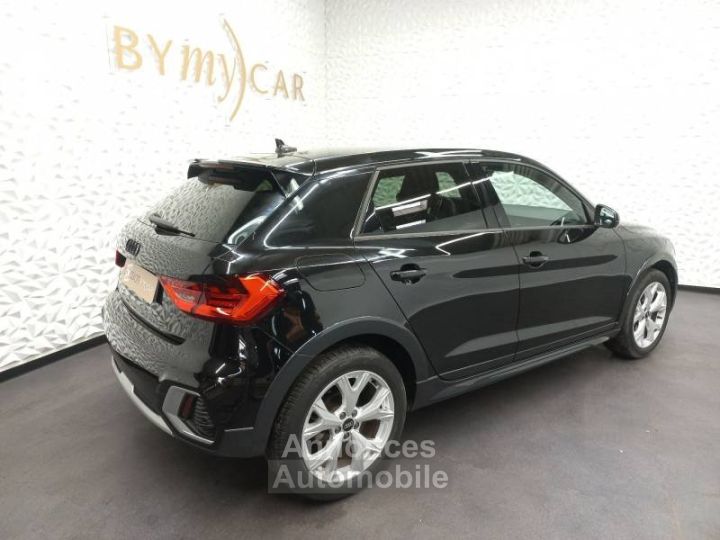 Audi A1 ALLSTREET 30 TFSI 110 ch S tronic 7 Design - 3
