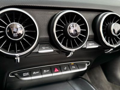 Audi TT Roadster 20 TDI 184 ch S-Line / Drive select / Magnetic Ride / Virtual / Keyless   - 13