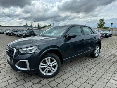 Audi Q2 35 TFSI 150ch Design S tronic 7   - 4
