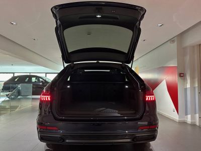 Audi A6 Avant 55 TFSIe 367 ch S tronic 7 Quattro Competition   - 12