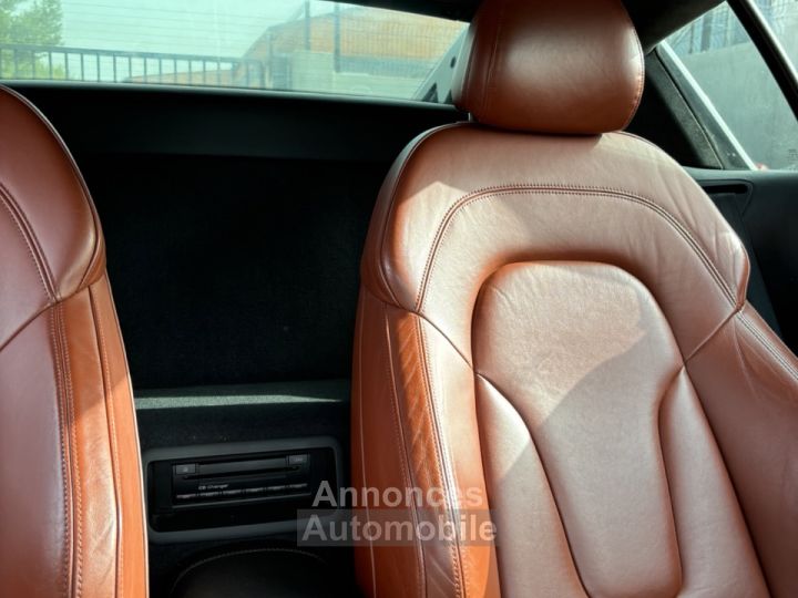 Audi R8 AUDI R8 QUATTRO V8 FSIQ - 3