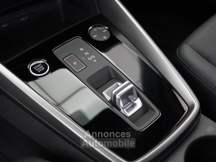 Audi A3 Sportback 40 TFSIe 204 S tronic 6 Business Executive - 12