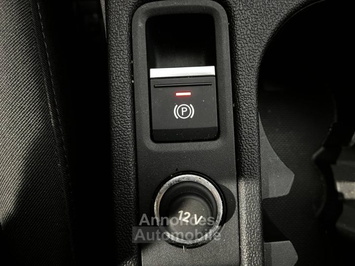 Audi A3 Sportback 40 TFSIe 204 S tronic 6 Design - 18