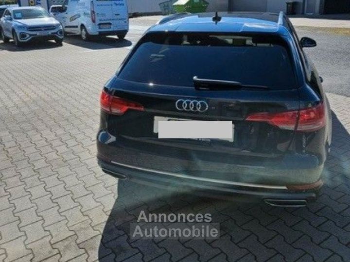 Audi A4 Avant  (2) AVANT 20 40 TDI 190 S TRONIC/ 05/2019 *attelage* - 14