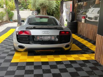 Audi R8 52fsi carbone v10 bt r tronic 2012 entretien jour   - 3