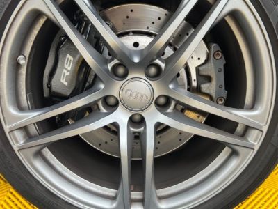 Audi R8 52fsi carbone v10 bt r tronic 2012 entretien jour   - 6