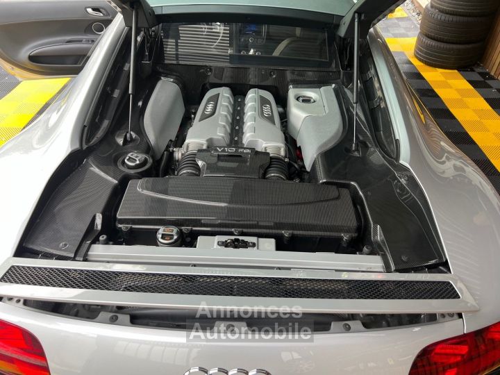 Audi R8 52fsi carbone v10 bt r tronic 2012 entretien jour - 7