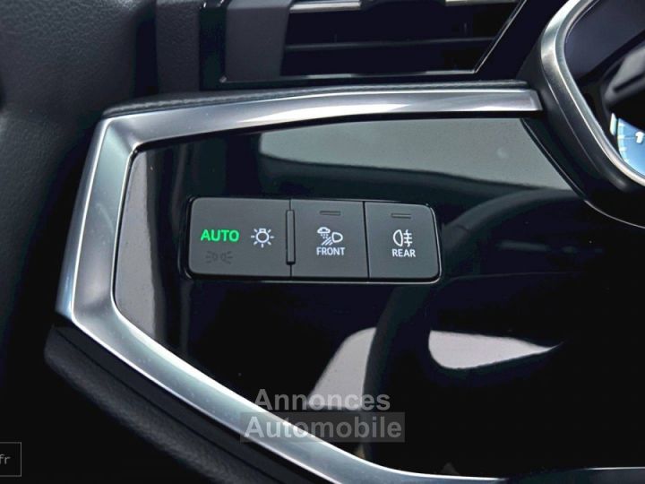 Audi Q3 35 TFSI 150 ch S tronic 7 S line - 12