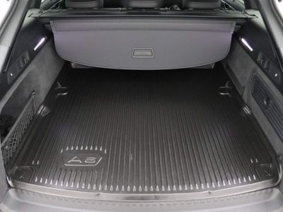 Audi A6 Avant 55 TFSIe 367 ch S tronic 7 Quattro Competition   - 12