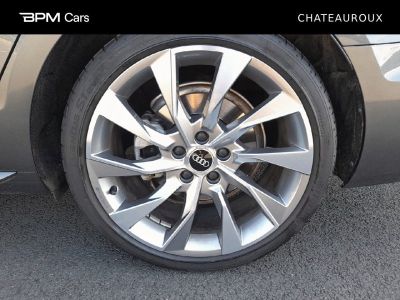 Audi A4 Avant 40 TDI 204ch S line S tronic 7   - 12