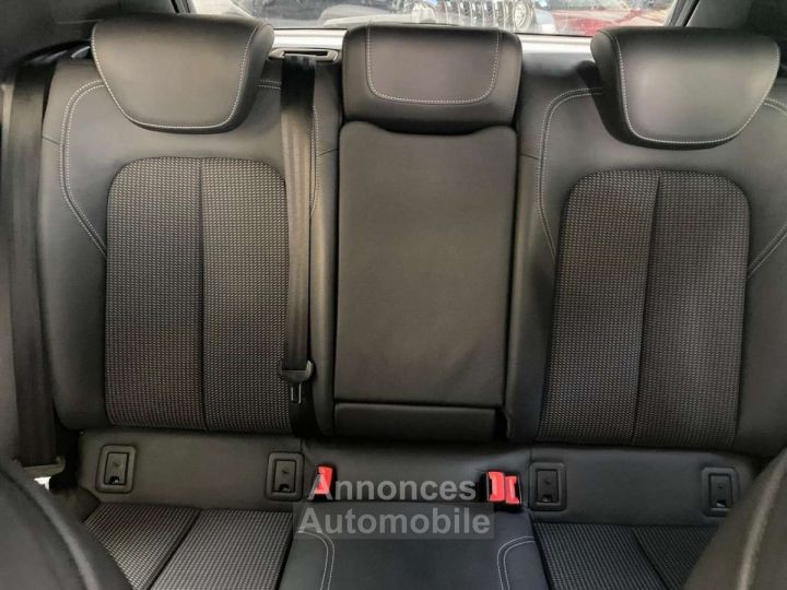 Audi Q2 35 TFSI COD 150 S tronic 7 S Line - 20