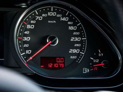 Audi RS6 50 BITURBO V10   - 27