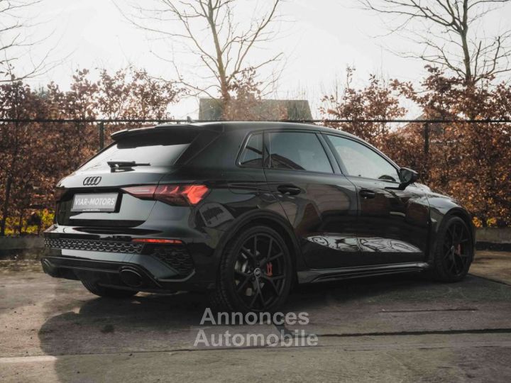 Audi RS3 Sportback 400 PK - 11