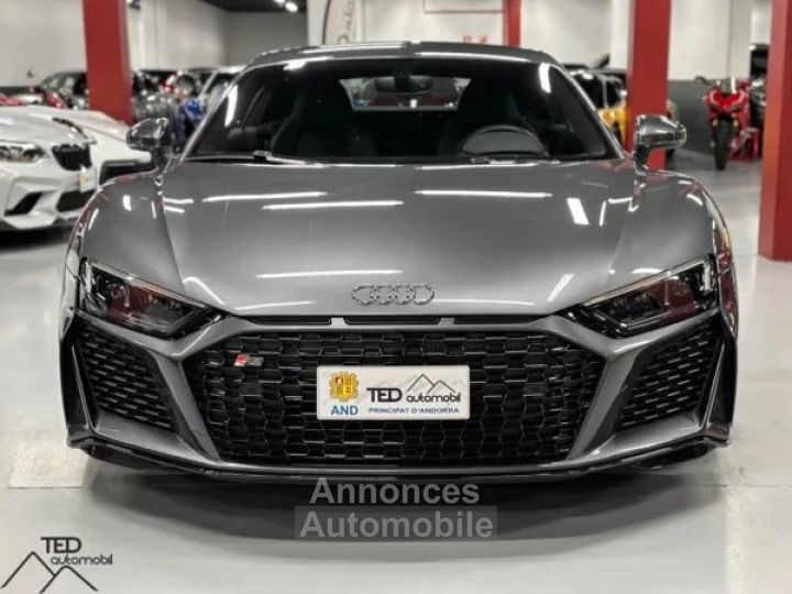 Audi R8 RWD 540cv - 2