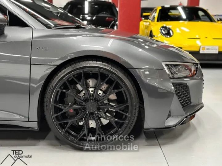 Audi R8 RWD 540cv - 5