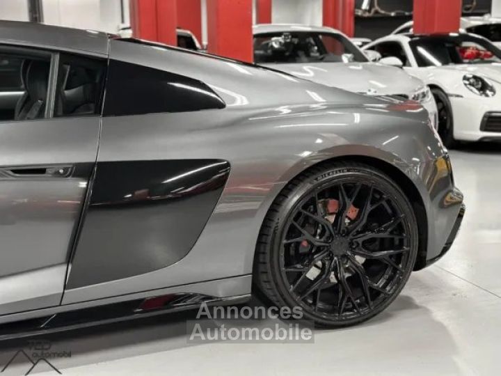 Audi R8 RWD 540cv - 9