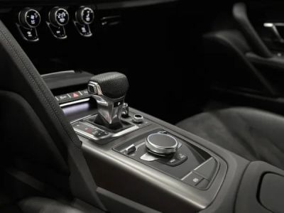 Audi R8 RWD 540cv   - 11