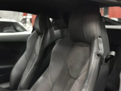 Audi R8 RWD 540cv   - 12