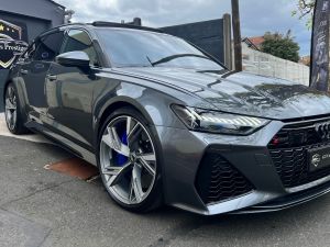 Audi 