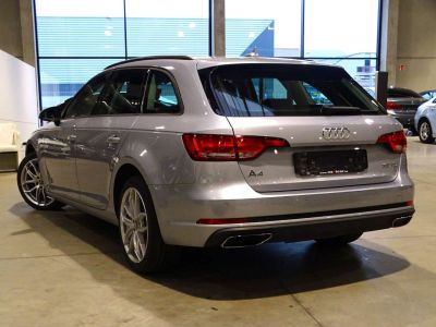 Audi A4 Avant 35TDi Design STronic   - 4