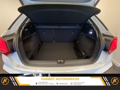 Audi Q2 35 tfsi 150 s tronic 7 design luxe   - 8