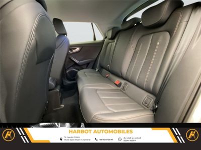 Audi Q2 35 tfsi 150 s tronic 7 design luxe   - 12