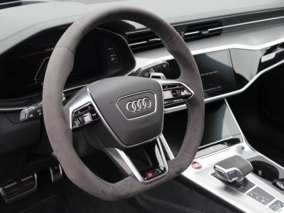 Audi RS6 Avant   - 18