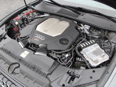Audi RS6 Avant   - 37