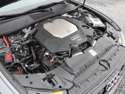 Audi RS6 Avant   - 39