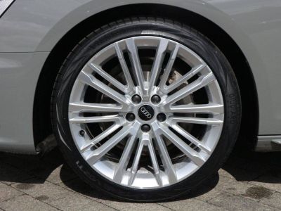 Audi A4 Avant S line 40 TDI QUATTRO   - 13