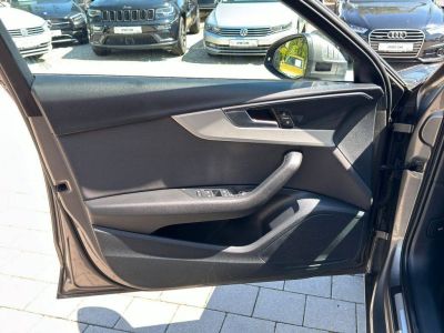 Audi A4 Av40 TDI quattro   - 12