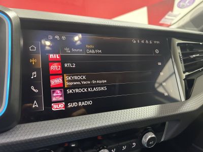 Audi A1 ALLSTREET Allstreet 30 TFSI 110 ch S tronic 7 Design Luxe   - 16