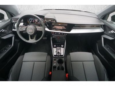 Audi A3 Sportback 35 TFSI Mild Hybrid 150 S tronic 7 Design Facelift   - 5