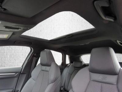 Audi A3 Sportback 35 TDI 150 S tronic 7 S line   - 5