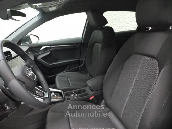 Audi A3 Sportback 40 TFSIe 204 S tronic 6 Business Executive - 7