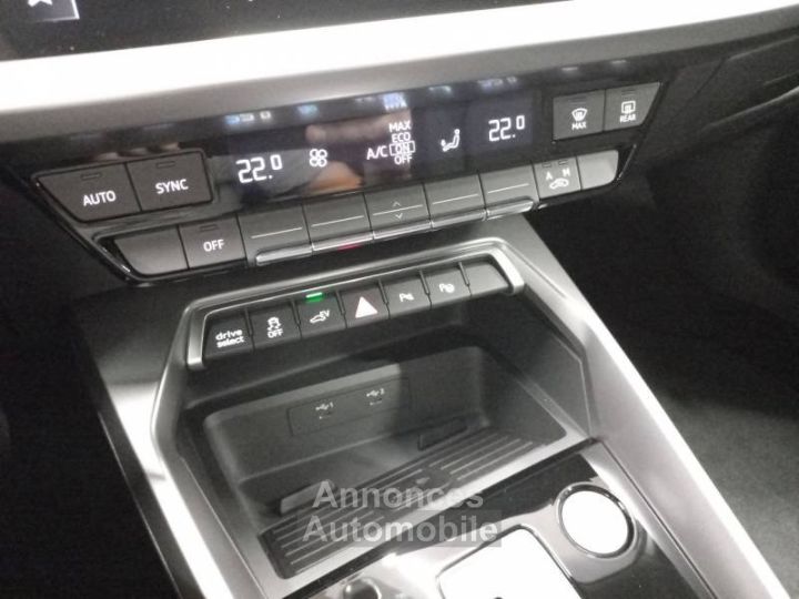 Audi A3 Sportback 40 TFSIe 204 S tronic 6 Business Executive - 24