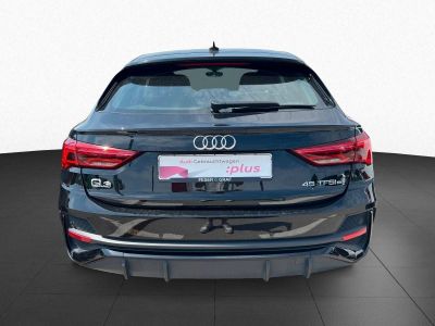 Audi Q3 Sportback 45 TFSIe - S line   - 7