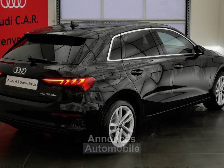 Audi A3 Sportback 40 TFSIe 204 S tronic 6 Business Executive - 2