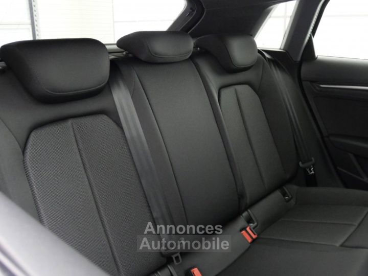 Audi A3 Sportback 40 TFSIe 204 S tronic 6 Business Executive - 16