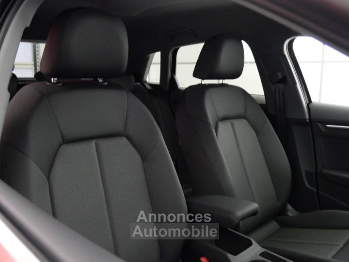 Audi A3 Sportback 40 TFSIe 204 S tronic 6 Business Executive - 23
