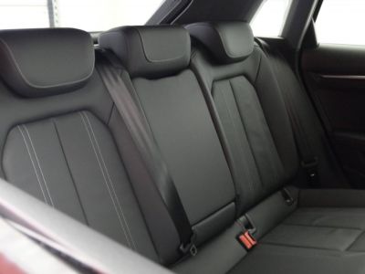 Audi A3 PI ALLSTREET PI ALLSTREET 35 TFSI 150 S TRONIC 7 FINITION AVUS   - 17
