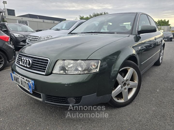 Audi A4 Serie 2 (8E2) 19 TDi 131cv - 1