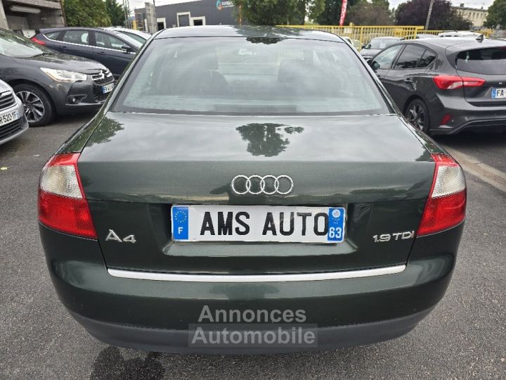 Audi A4 Serie 2 (8E2) 19 TDi 131cv - 5