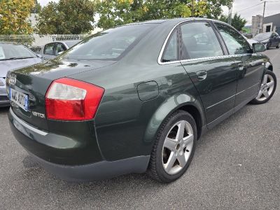 Audi A4 Serie 2 (8E2) 19 TDi 131cv   - 6
