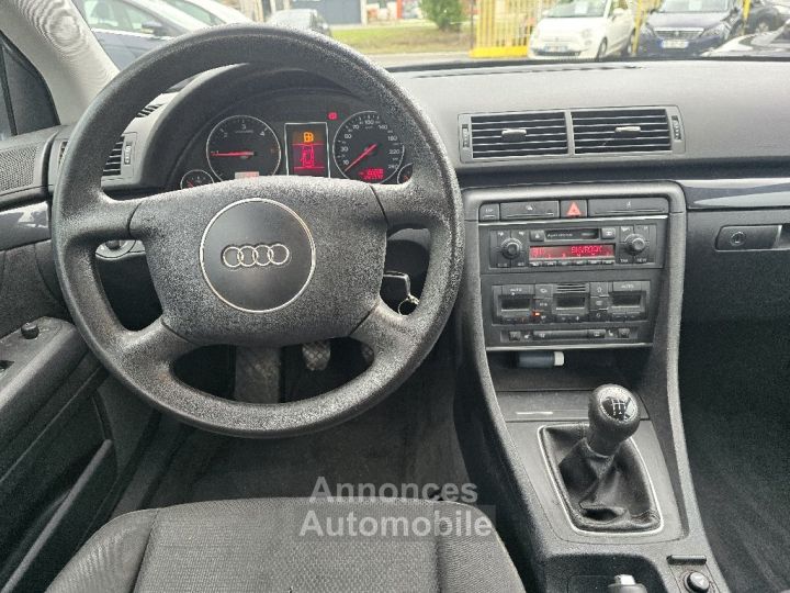 Audi A4 Serie 2 (8E2) 19 TDi 131cv - 9