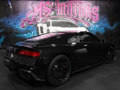 Audi R8 PERFORMANCE RWD   - 5