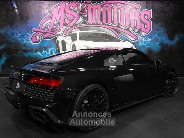 Audi R8 PERFORMANCE RWD - 5